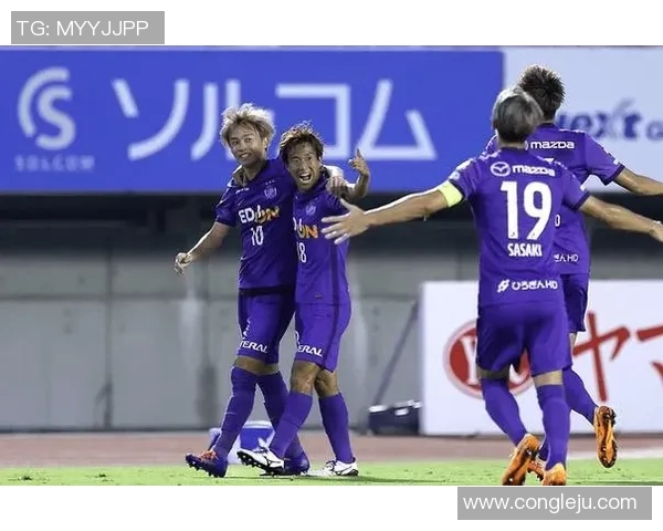 广州恒大对阵广岛三箭精彩日语解说全程回顾与分析